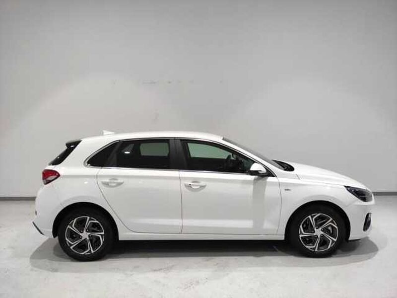 Hyundai i30 1.0 TGDI Tecno 48V 120